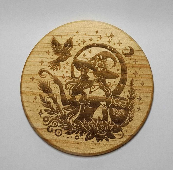 Świat podkładek drewnianych pod napoje unikatowe wzory laserowo ręczne