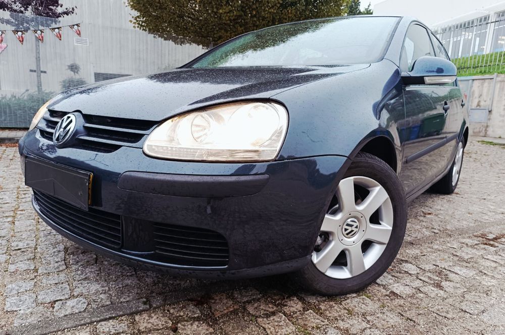 VW Golf 1.9 Tdi 105 cv POUCOS KLM