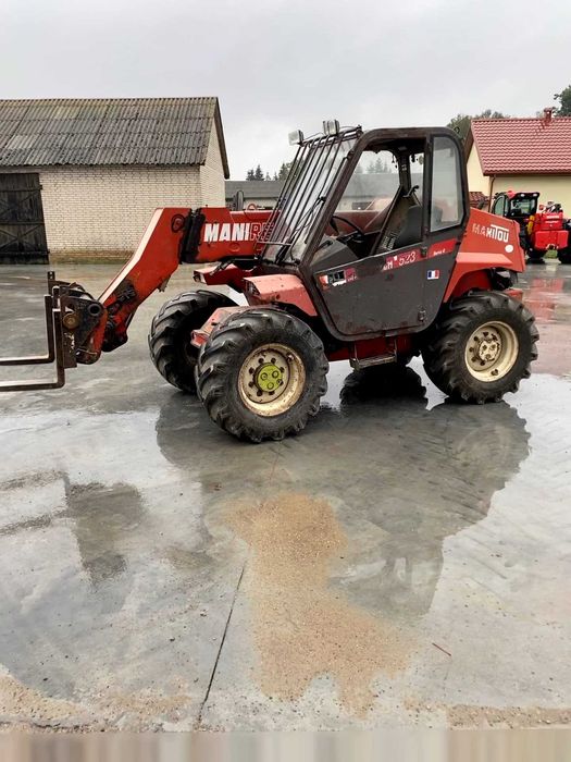 Ładowarka teleskopowa MANITOU MLT 523