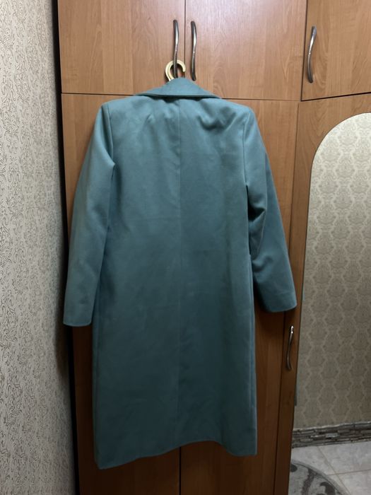 продам пальто в ідеальному стані