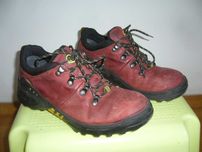 Półbuty trekkingi Lesta