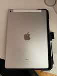 iPad 9gen 64GB + Sim Cellular