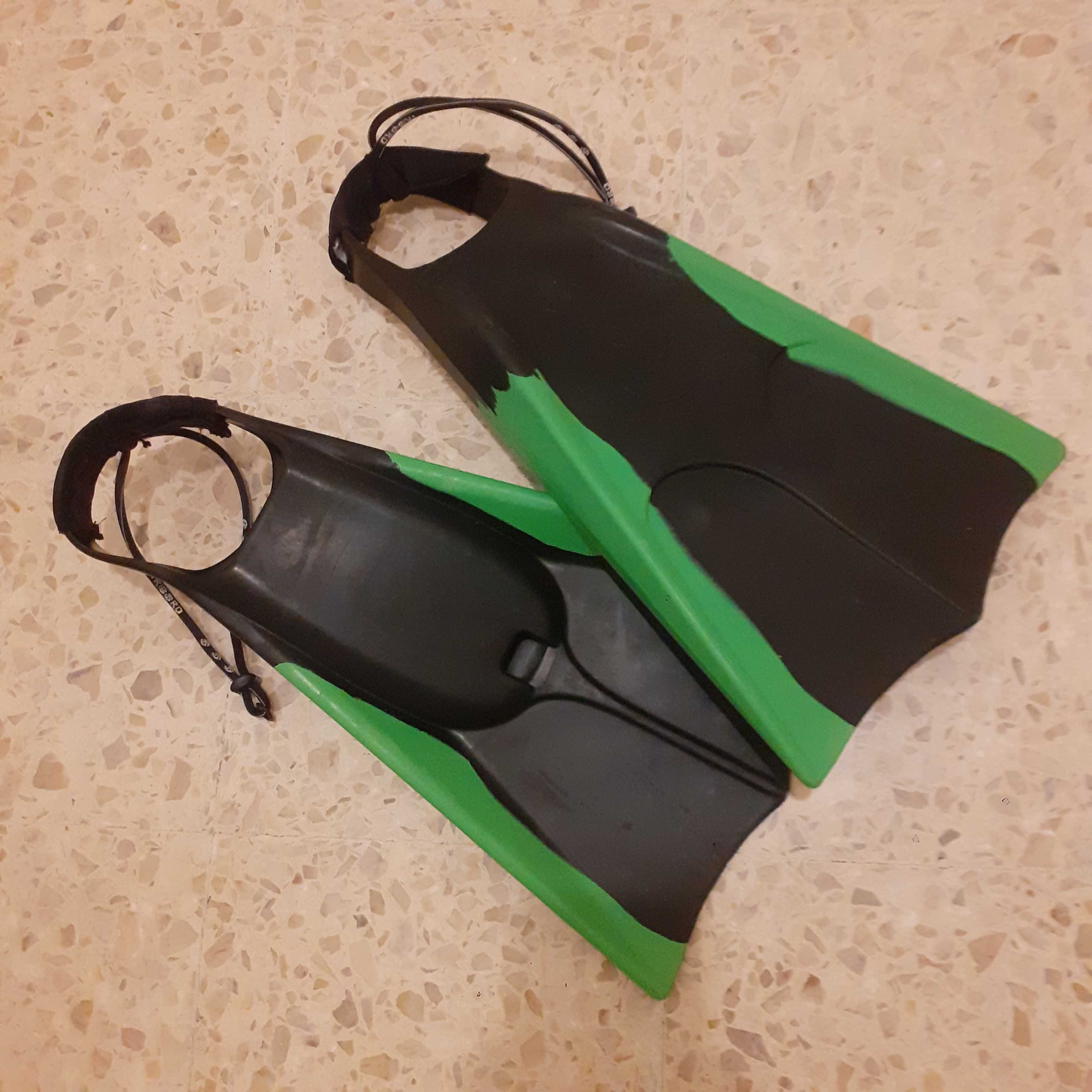 Pés de pato Orca com Leash