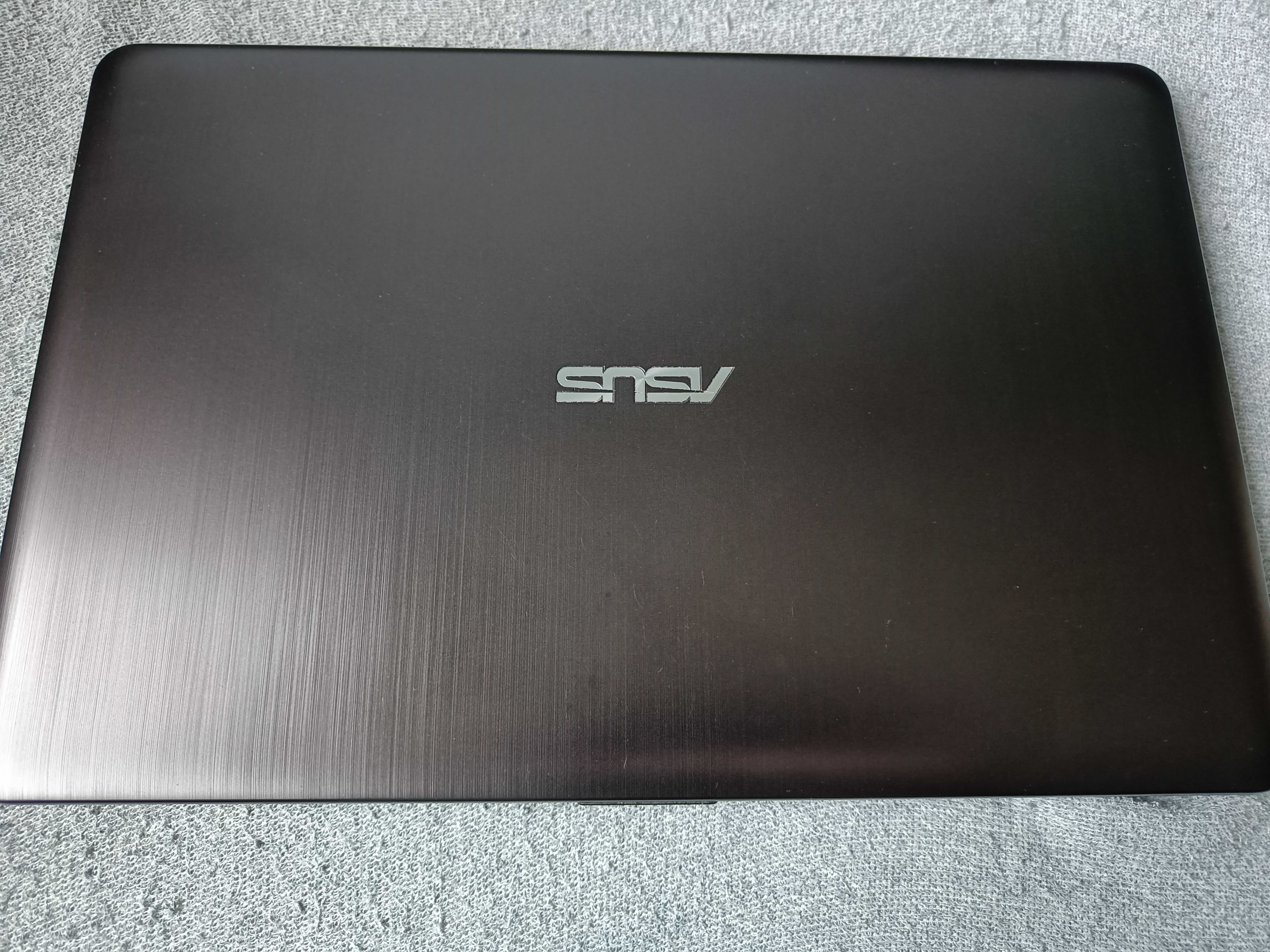 Laptop ASUS R541UA-DM1404D-8 i3-7100U/8GB/256SSD/DVD