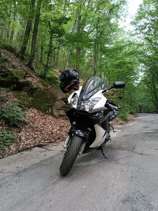 Мотоцикл Honda VFR 800