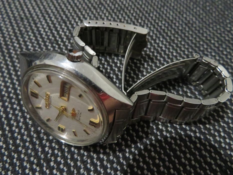 Relógio Citizen 33mm