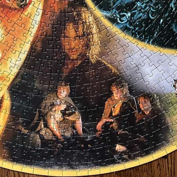 Круглий пазл Ravensburger 1000 шт.  The Lord of The Rings.