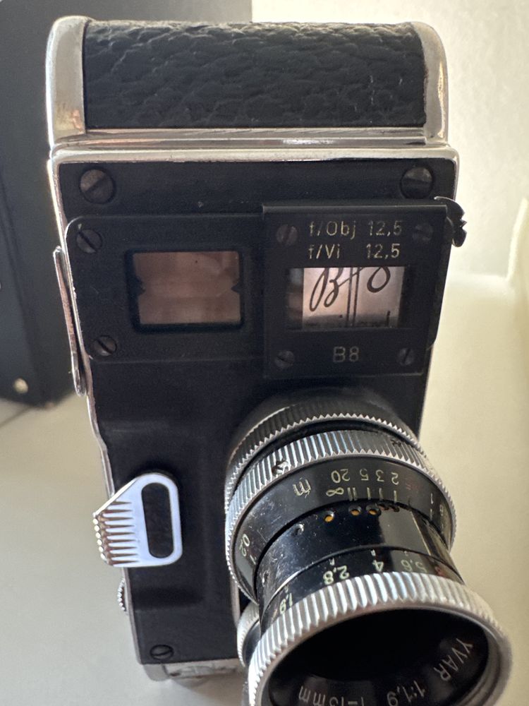 Paillard Bolex B8