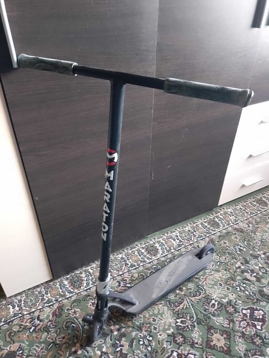 Продам трюковий самокат