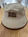 Nowy kapelusz miu miu bucket hat
