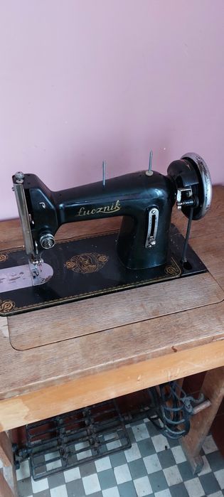 Maszyna do szycia Łucznik