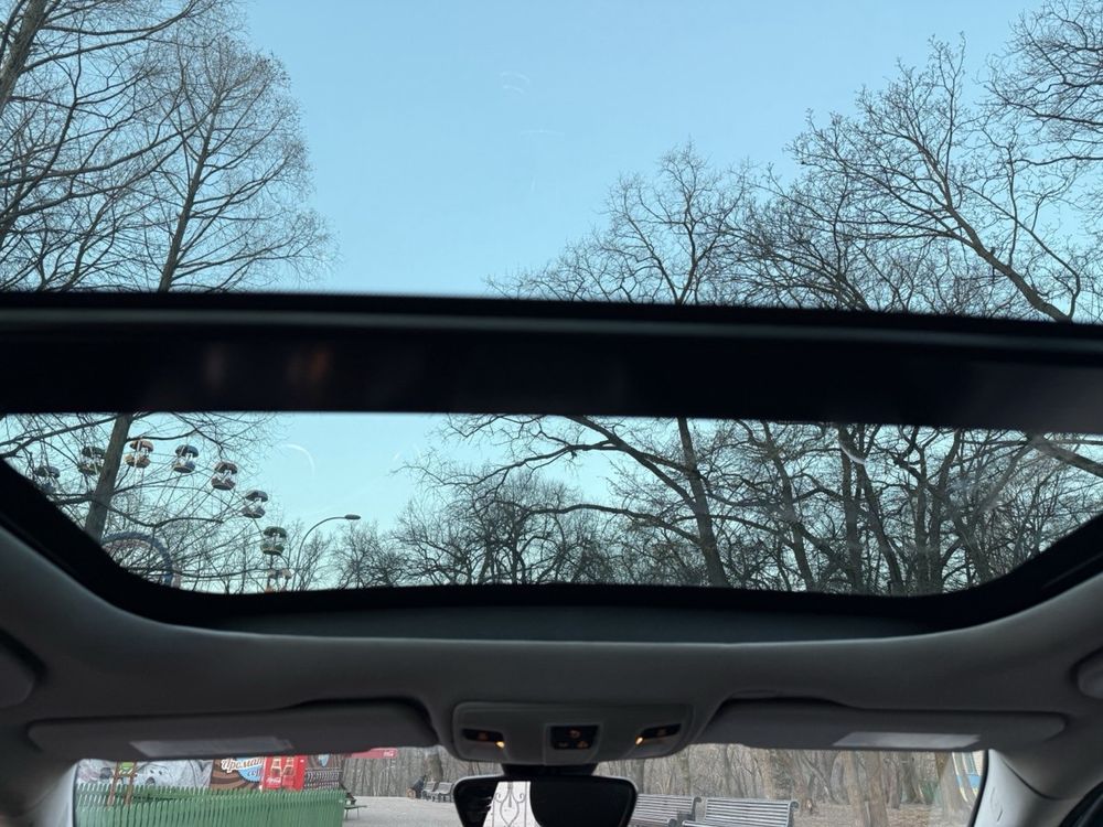 Infiniti QX30 панорама , безключевой,bose, startstop