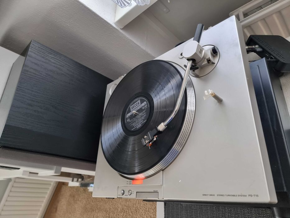 Gramofon Sony PS T15