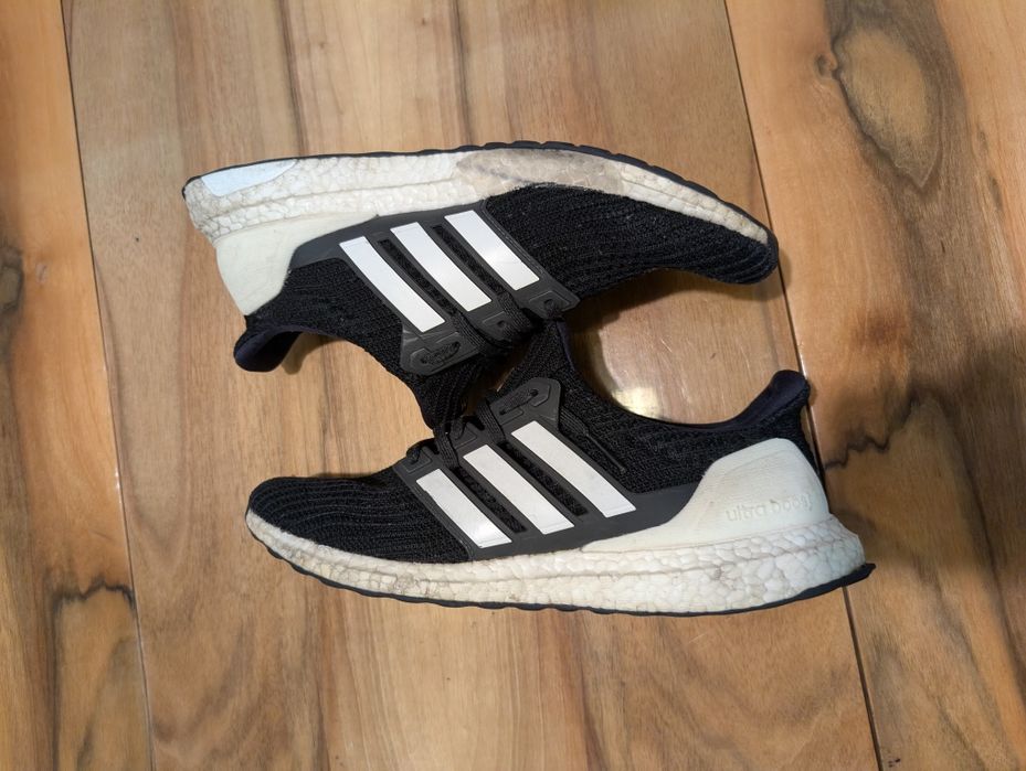Buty Adidas Ultra Boost 4.0 Show Your Stripes Black [AQ007l62] 45 1/3