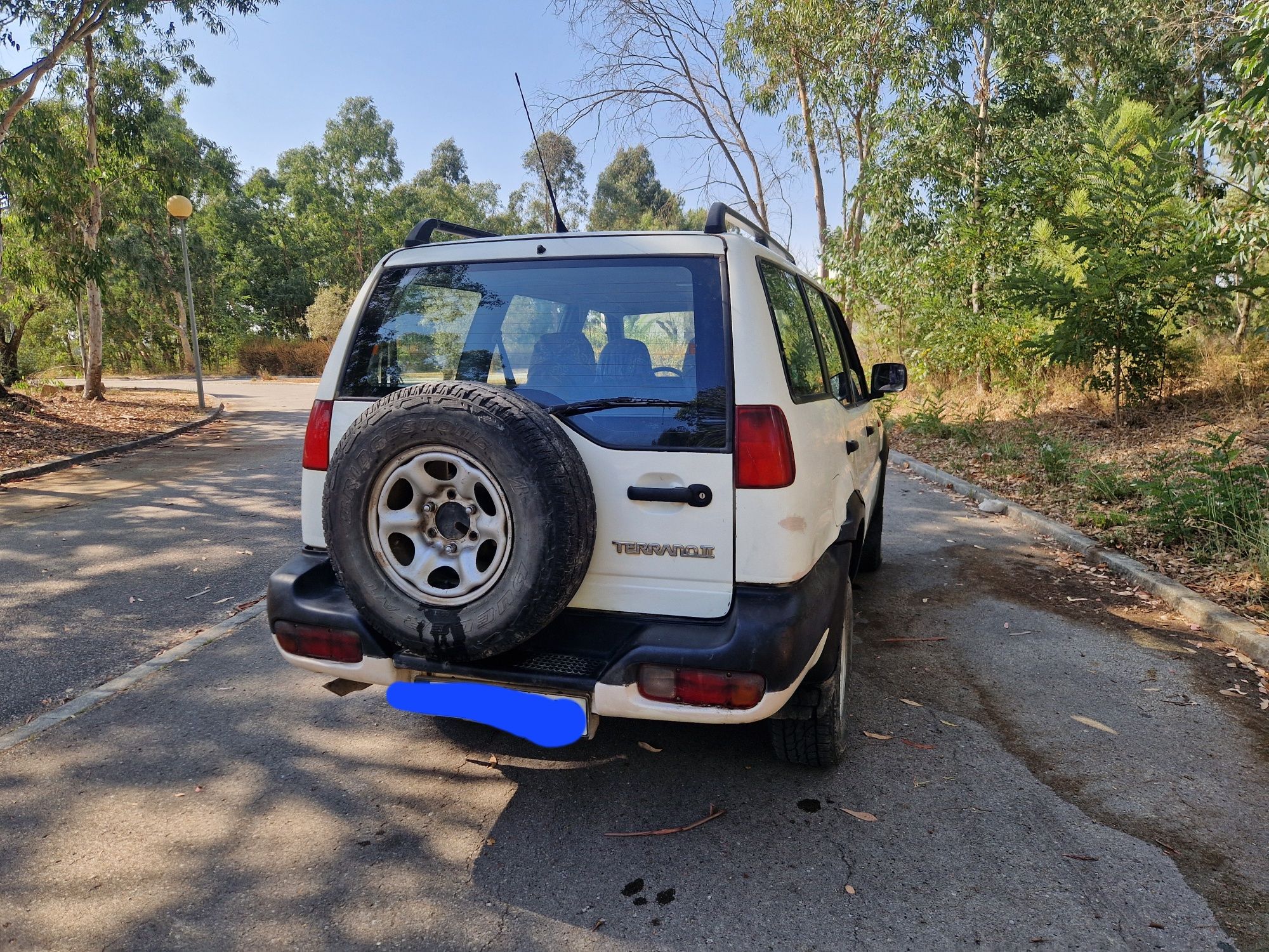Nissan Terrano II 2.7 TD – 7 Lugares (1996)