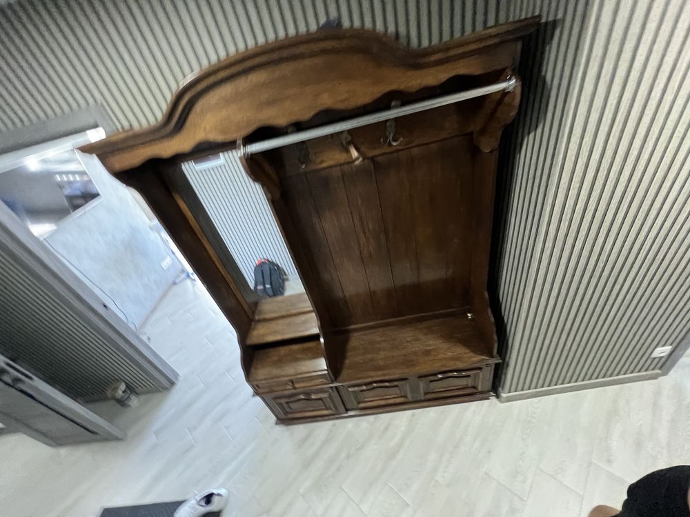 Передпокій стінка