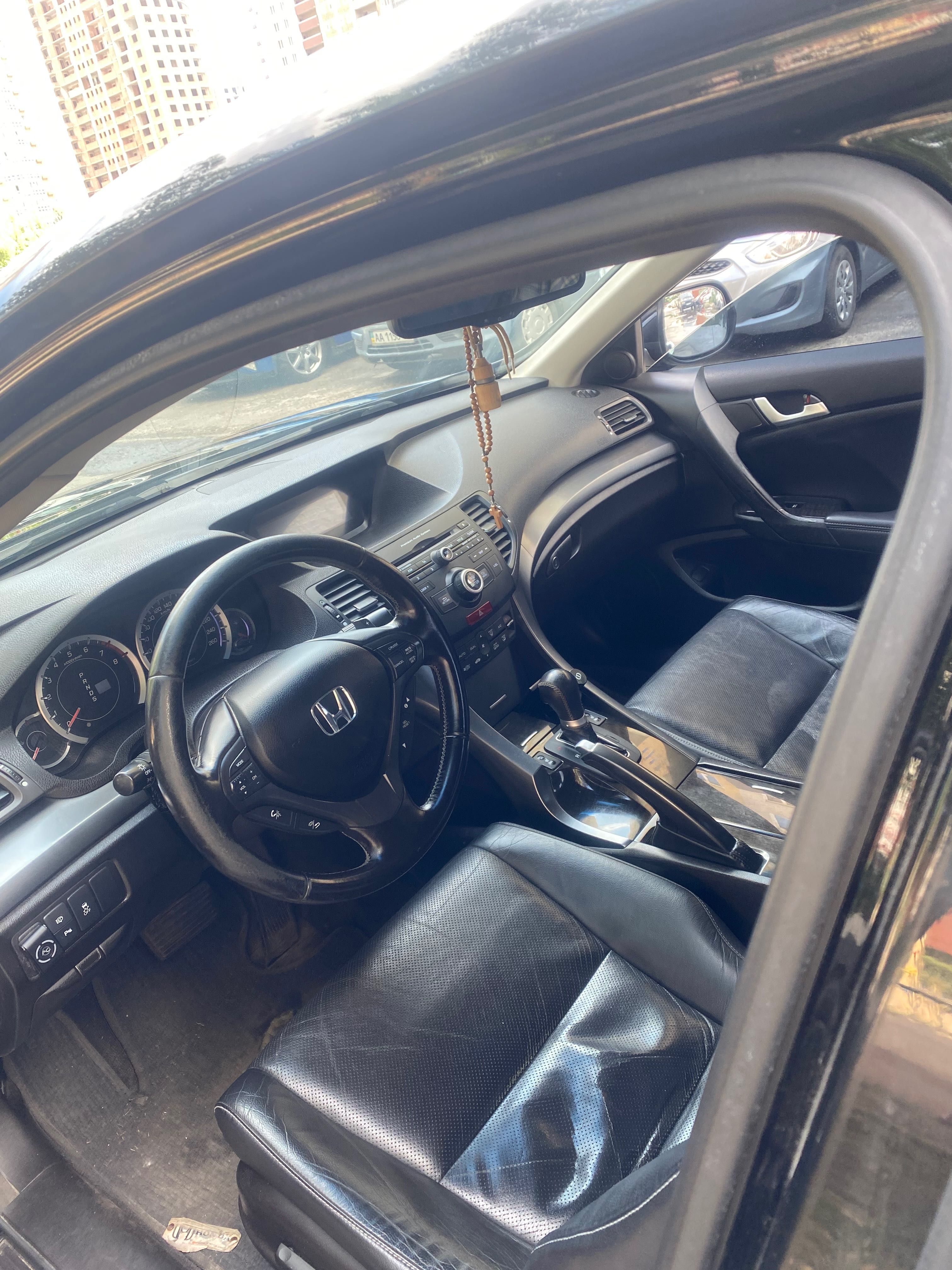 Honda accord 8 2.0 2011 (рестайлінг)
