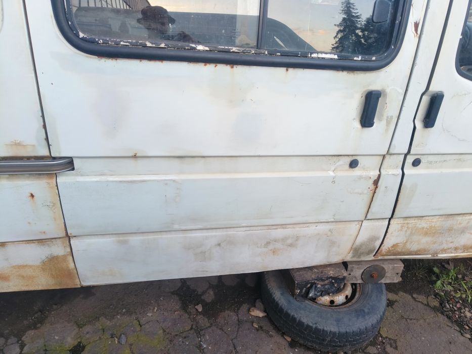 Мотор Форд Транзит 2.5 дизель Ford Transit 1996 мотор
