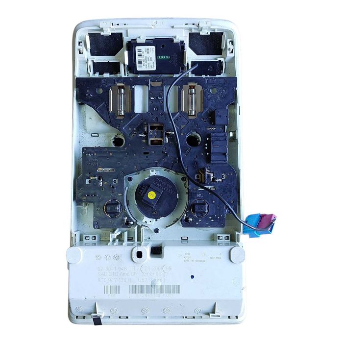 Lampka podsufitki kabiny Audi Q5 / A5 / A4 B8 – 8T0  9471  35H
