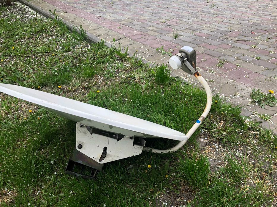 продам супутникову антену