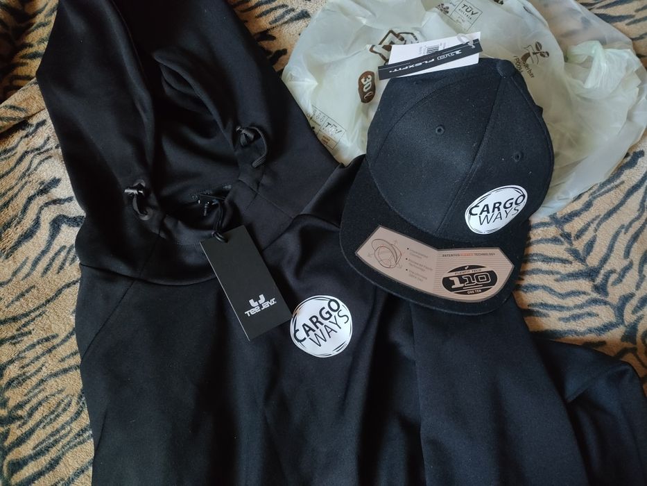 Худи, спортивная толстовка Tee Jays 5600 Black+110 Flexfit cargo ways