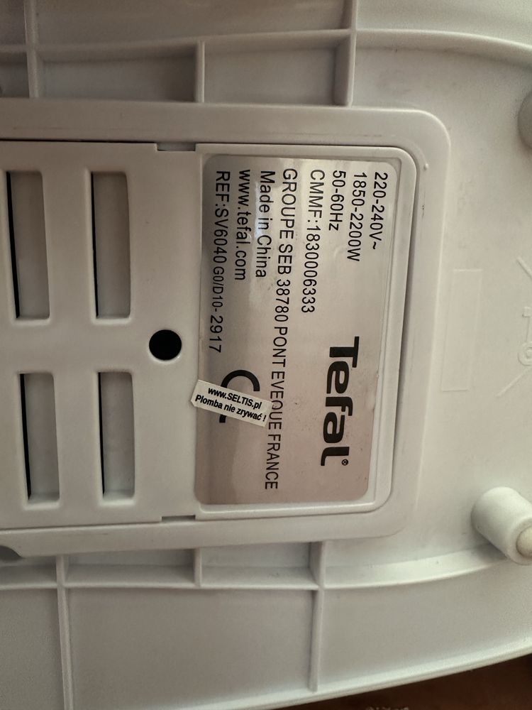 Żelazko parowe Tefal Fasteo genarator pary stacja parowa