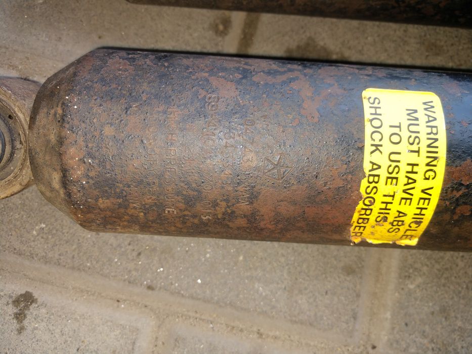 Амортизатор Нівомат Chrysler Voyager