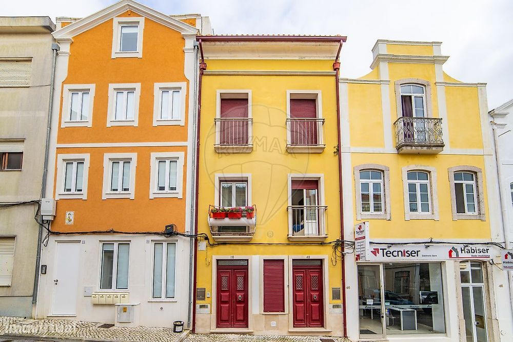 Moradia T4 para venda