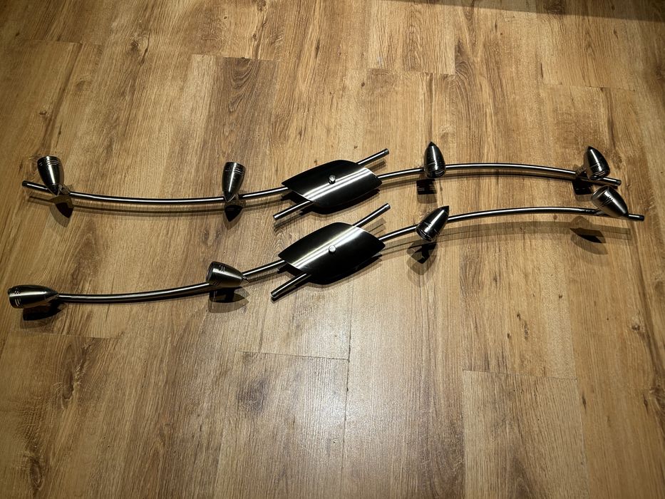 Lampy sufitowe z żarówkami