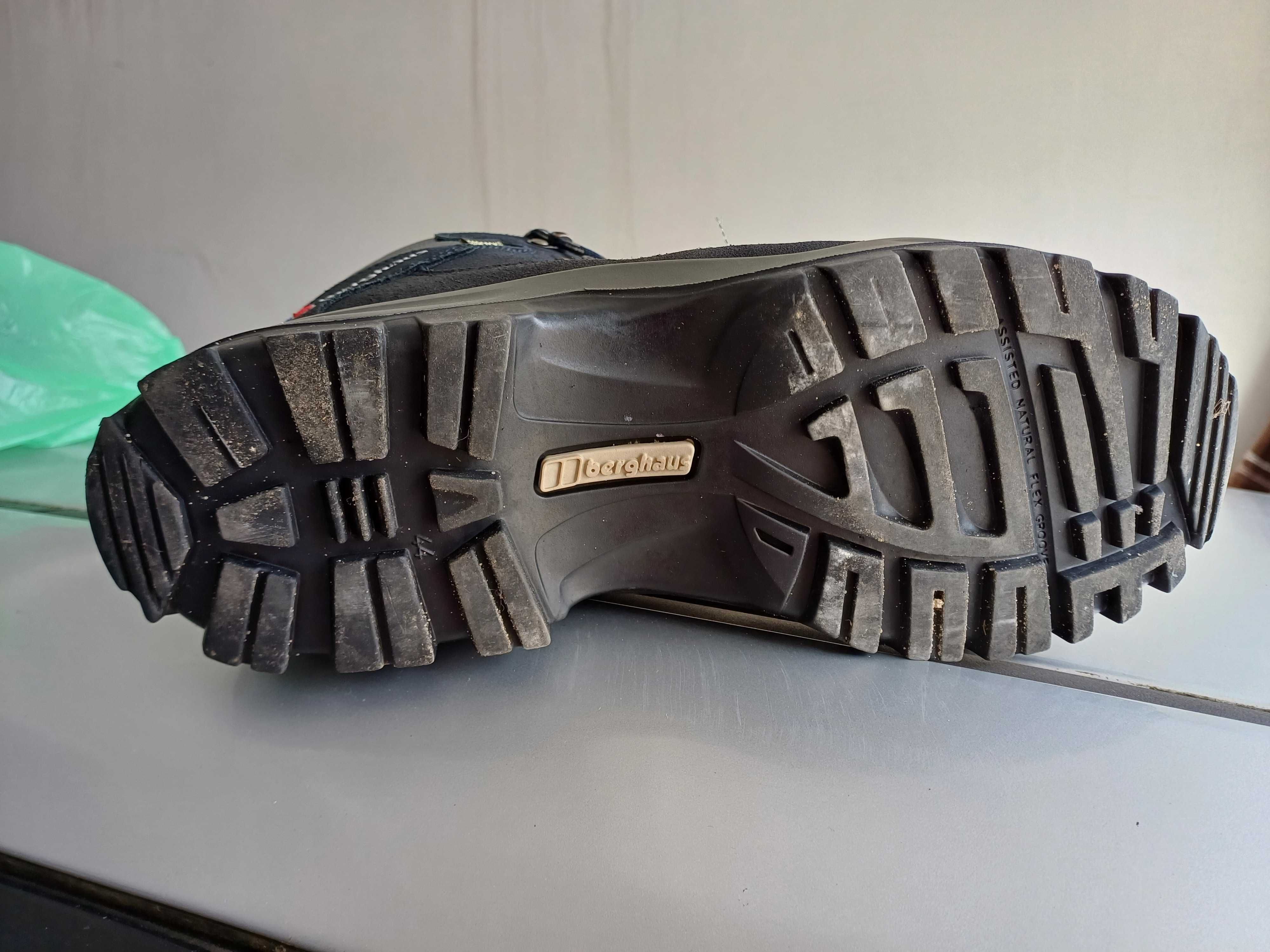 Buty zimowe trekkingowe Gore-tex Berghaus rozmiar 44 Super Stan
