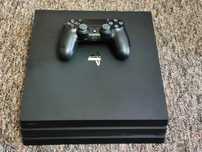 PlayStation 4 PRO 1TB – Prawie jak nowe! + Gry