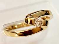 Золотое кольцо с бриллиантом.750 проба. 3,68грм. ct 0,14