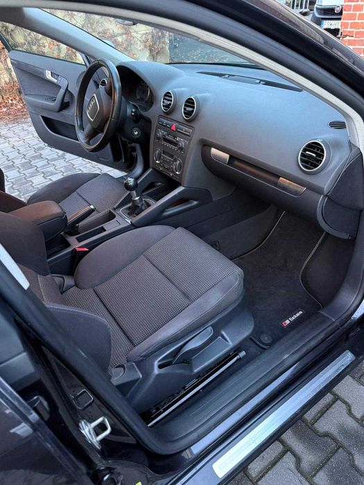 Audi A3 8P Sportback 1.6 FSI