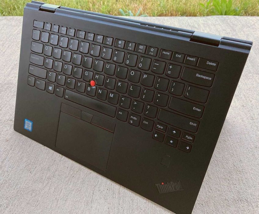 Самий топовий x1 Yoga 3rd Gen QHD!! i7-8650u 16GB 1TB NVMe+стілус!