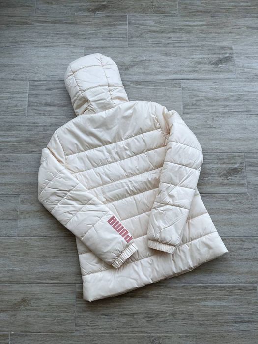 Оригінальні жіночі куртки Puma ESS Оригінал! Нові! XS,S,L