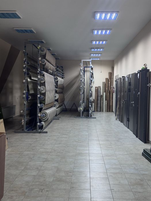 Здамо в оренду або продам приміщення 684 м/кв