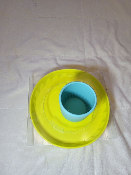 Набір тарілка непрокидайка та стакан