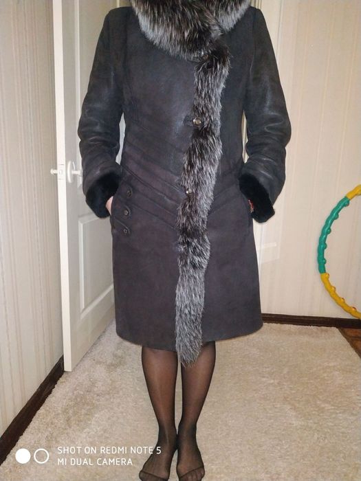 Продаю дублёнку женскую