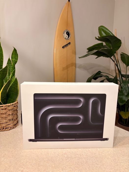 Nowy MacBook Pro 16 (M3 Max) 16  Apple M 36GB 1024 GB 1TB Silver