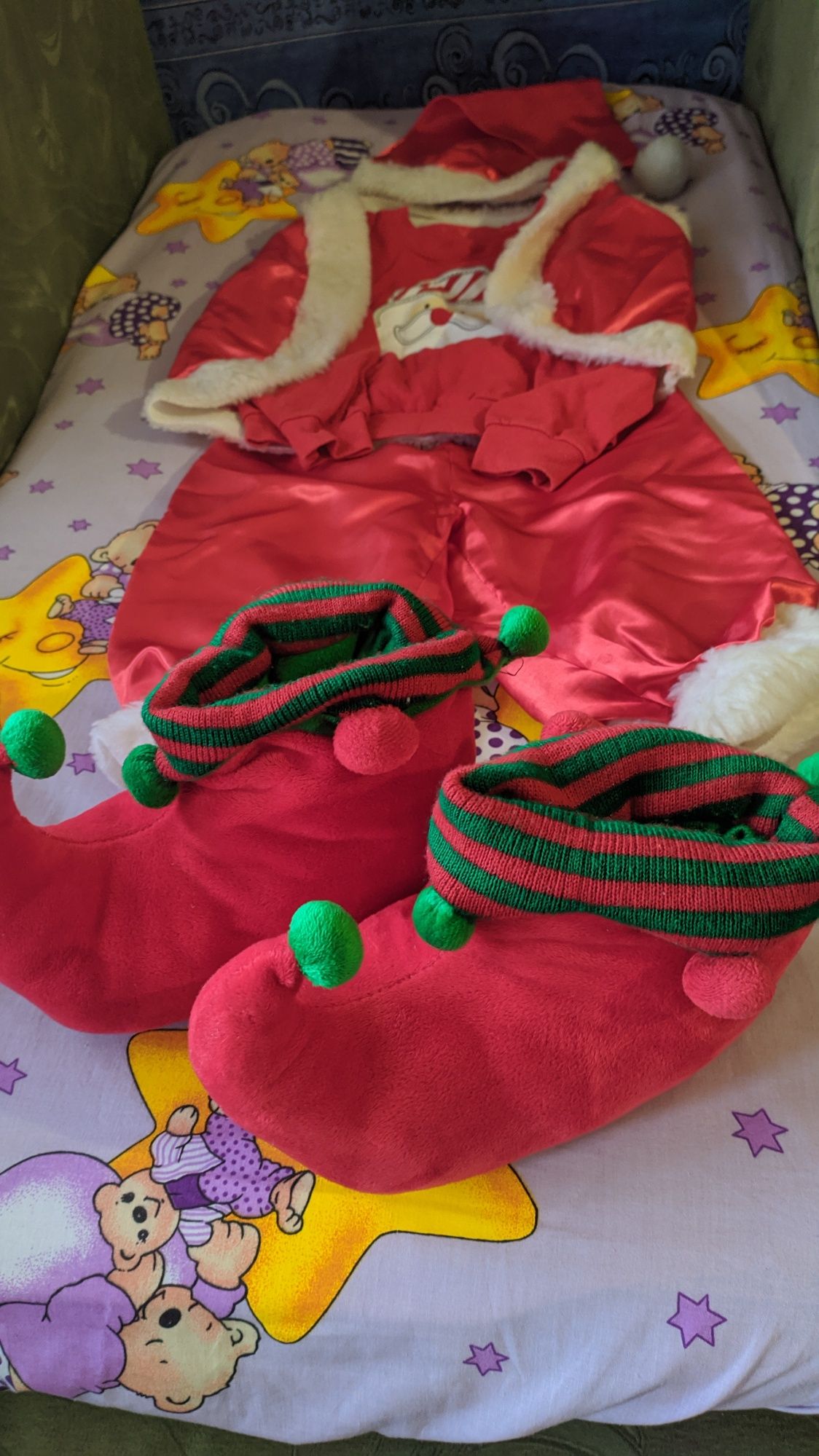 Прокат новогодний карнавальный костюм Деда мороза, эльфа, гнома, санты