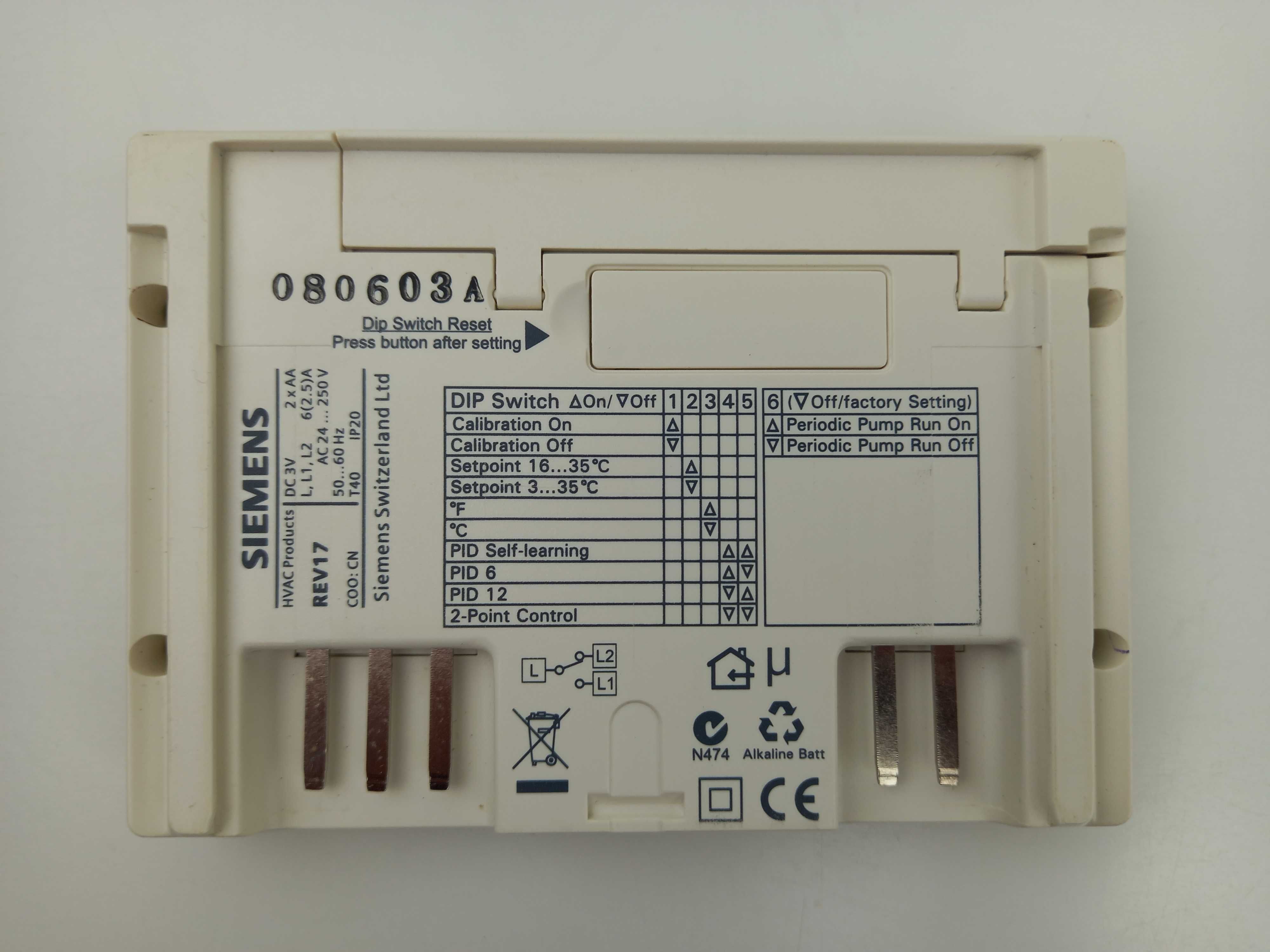 Regulator termostat sterownik czujnik pomieszczeniowy Siemens REV17