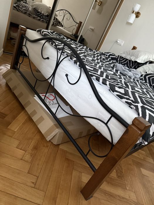 Lozko metalowo drewniane 140x200