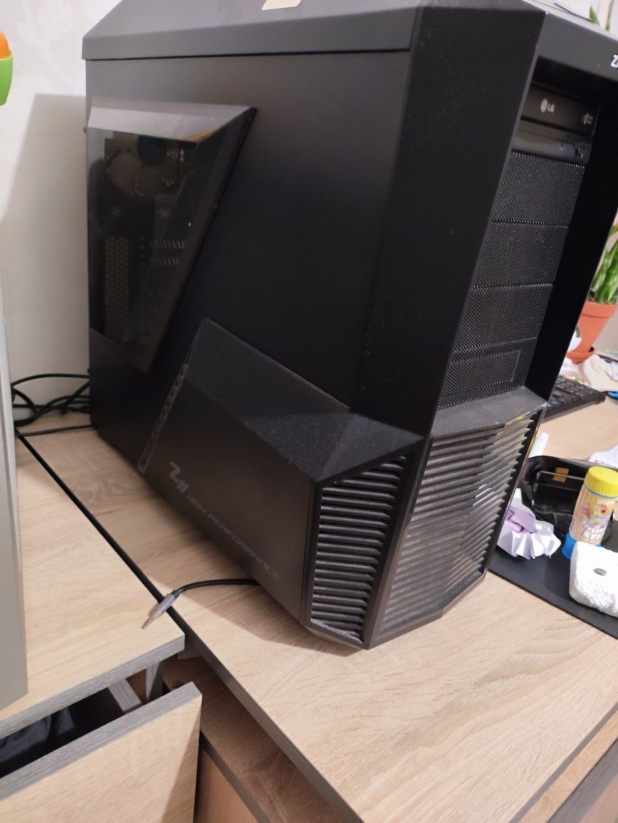 Монитор LG W1942S-PF