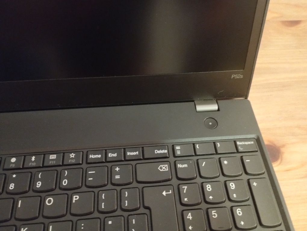 Lenovo ThinkPad P52S