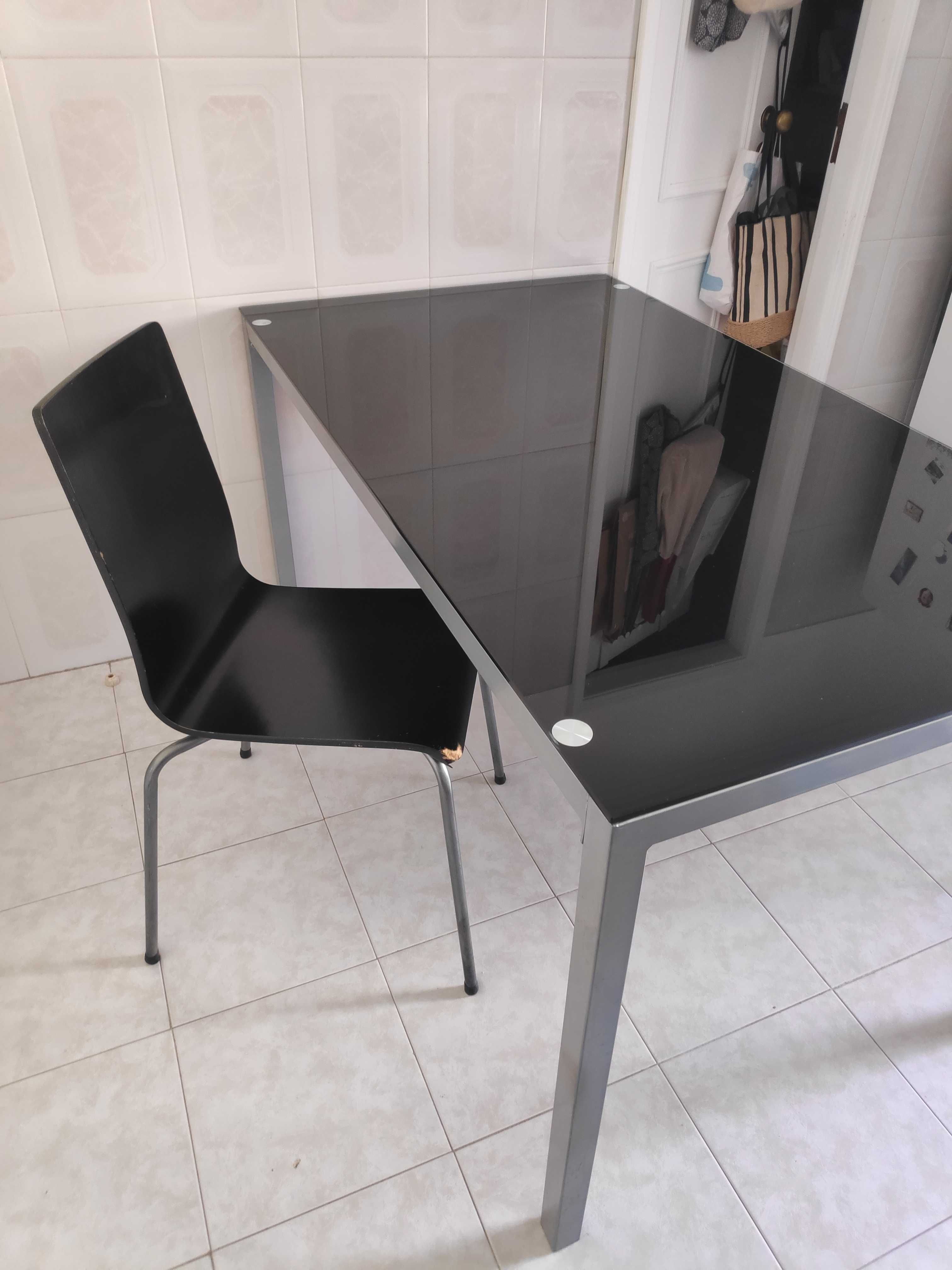 Mesa vidro temperado preto 140x80cm