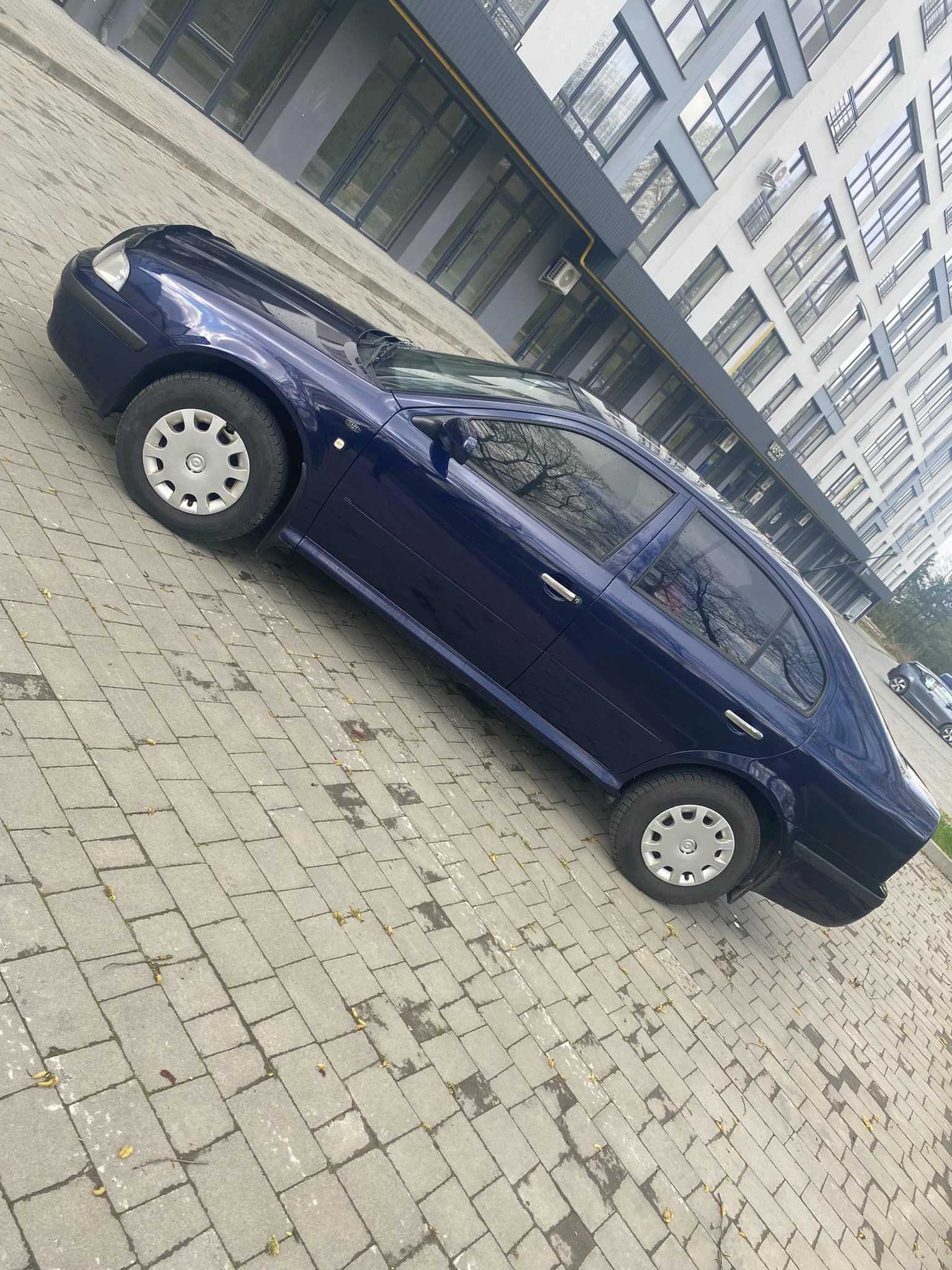 Skoda Octavia Tour 1.6 MPI 2004