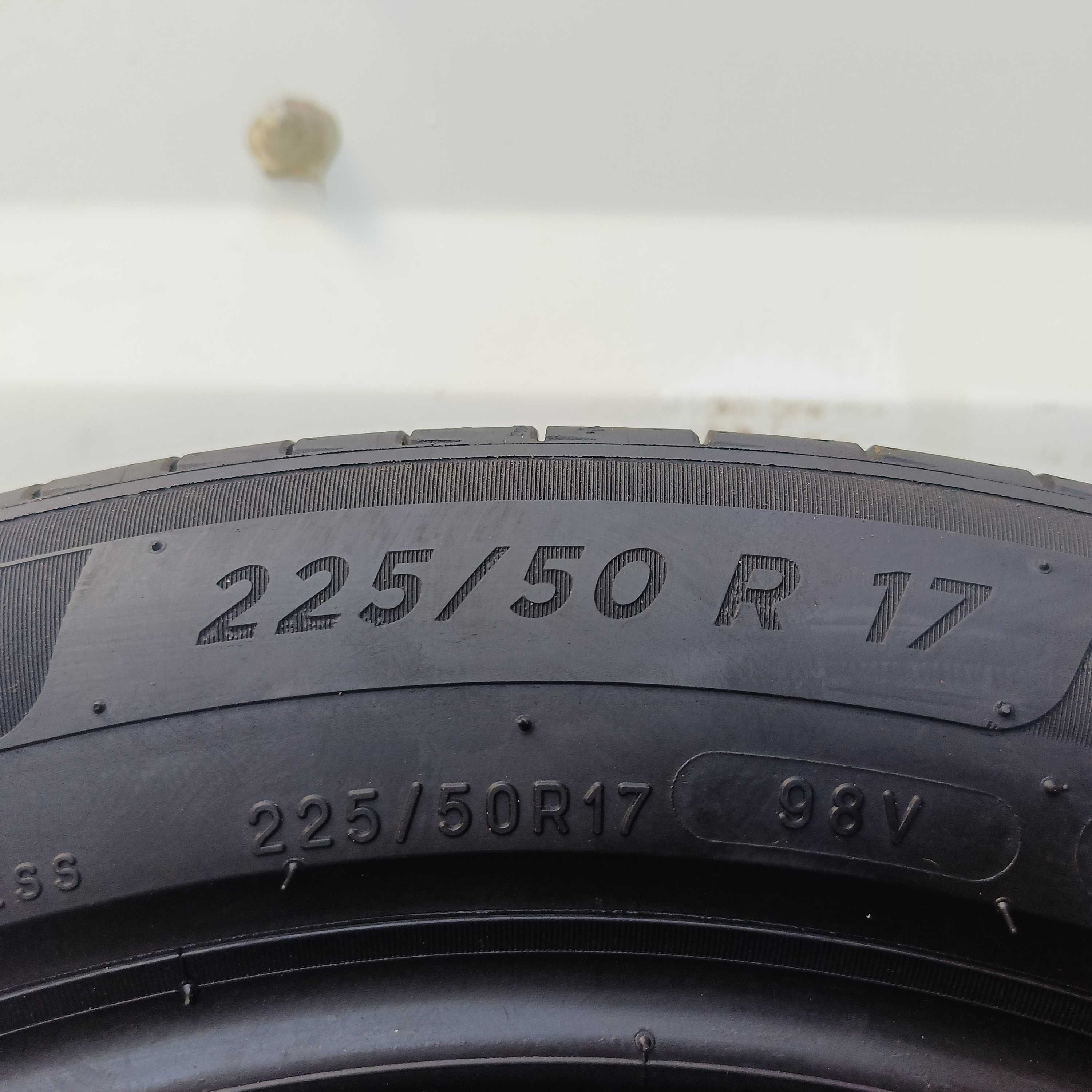 4X 225/50R17 MICHELIN 7,5mm