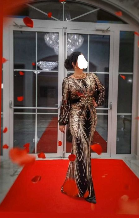 Wyszczuplająca suknia glamour  balowa maxi kreacja na gale bal L/XL