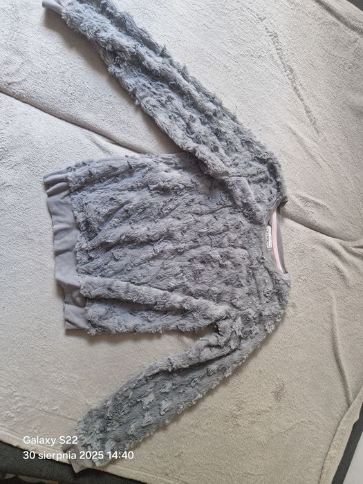 Bluza/sweterek dziewczęcy firmy cherokee