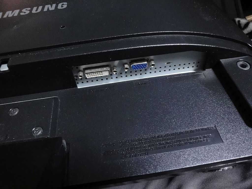 Monitor SAMSUNG SyncMaster 223BW - 55cm/22 cale